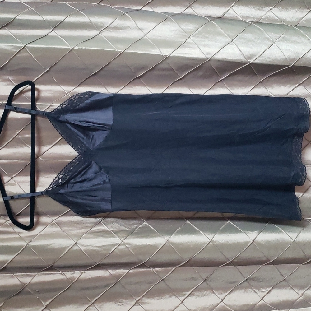 EUC- Vintage Vanity Fair Chemise/Slip